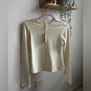 NWT SKIMS Cotton Jersey Long Sleeve T-shirt in bone